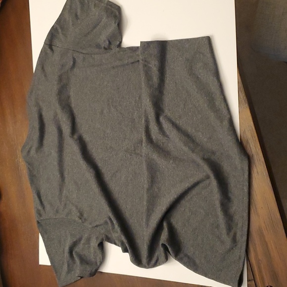 NWT PRINTED T SHIRT SIZE MEDIUM UNISEX - Picture 2 of 6